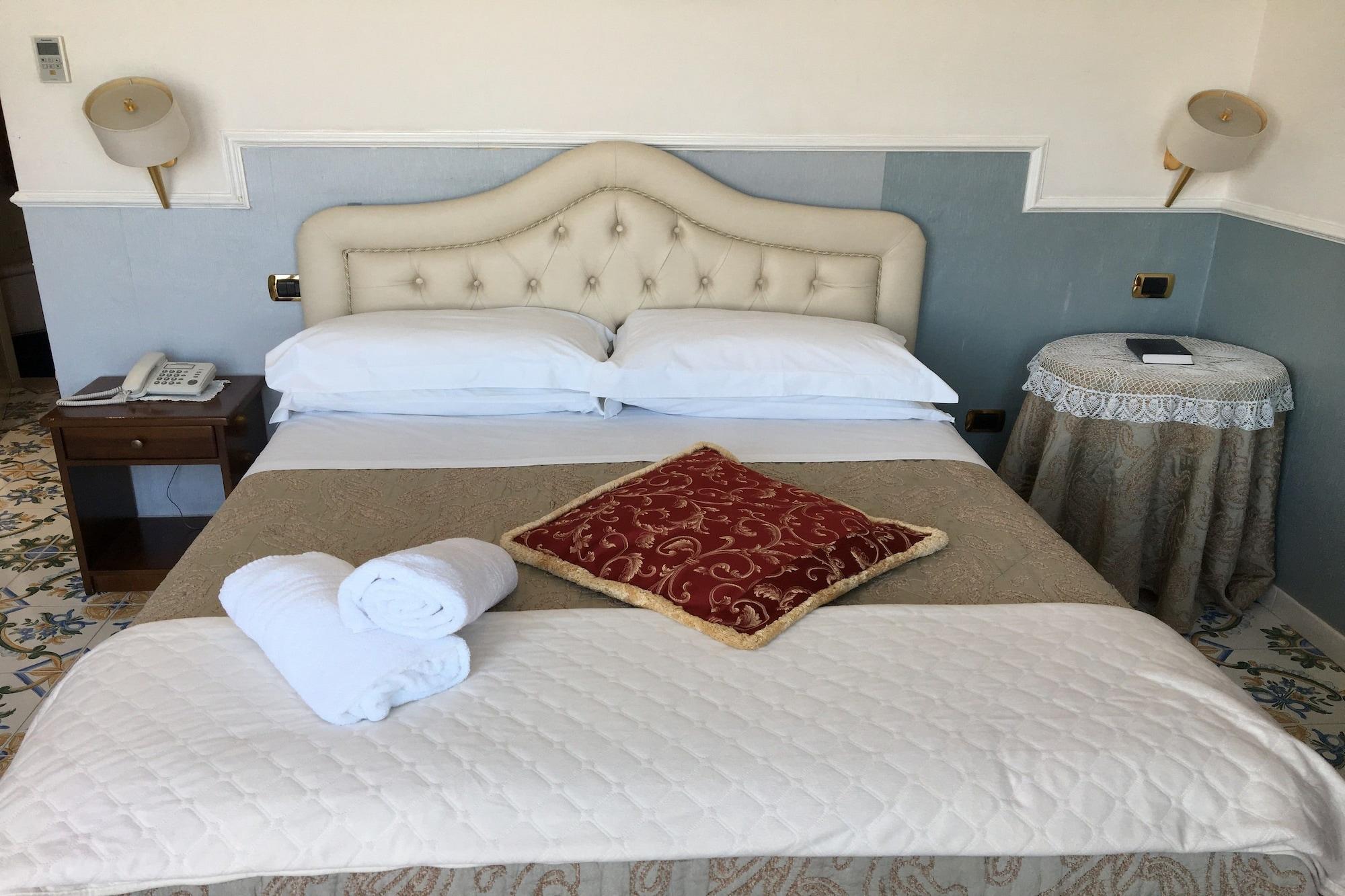 Experience Boutique Hotel - Villa Cimmino Castellammare di Stabia Exteriör bild